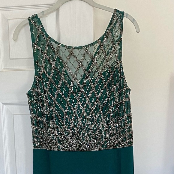 Adrianna Papell | Dresses | Hunter Green Adrianna Pappel Gown | Poshmark Adrianna Papell | Dresses | Hunter Green Adrianna Pappel Gown | Poshmark